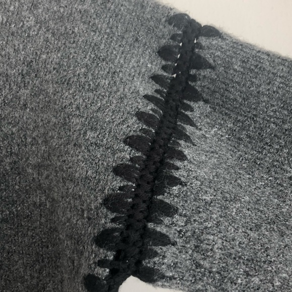 NWOT Dex Gray Stitched Oversize Sweater - Picture 6 of 6